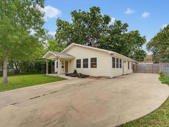 5717 Fursman Avenue, Fort Worth, TX 76114