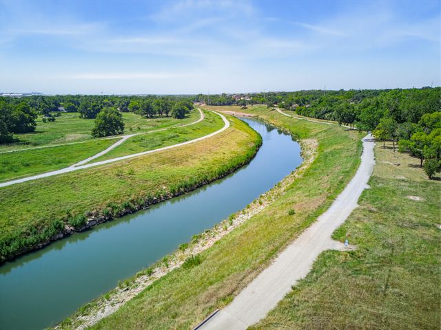 5717 Fursman Avenue, Fort Worth, TX 76114