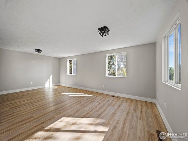 829 Independence Dr, Longmont, CO 80504