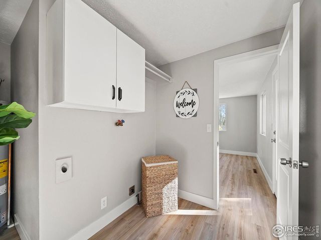 829 Independence Dr, Longmont, CO 80504