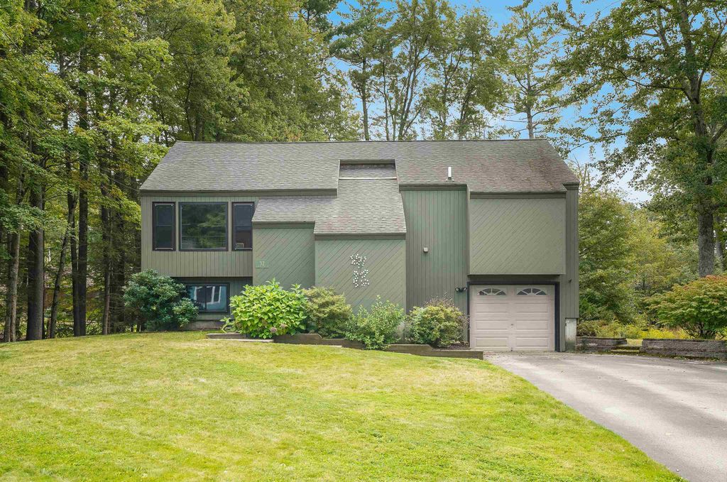 32 Larch Road, Milford, NH 03055