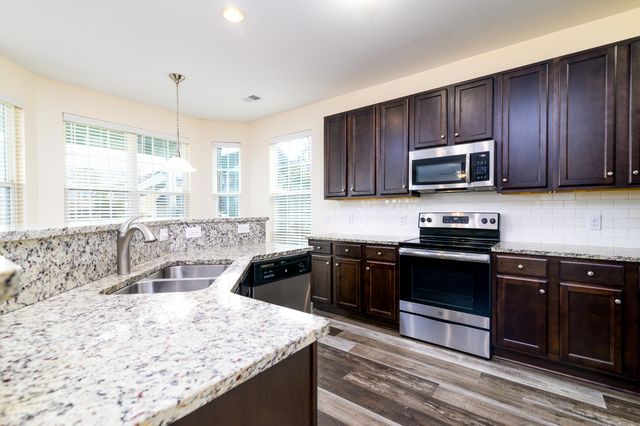 4968 Serene Lane, Hollywood, SC 29449