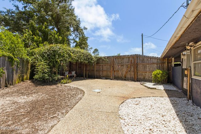 1204 W 12th Street, Panama City, FL 32401