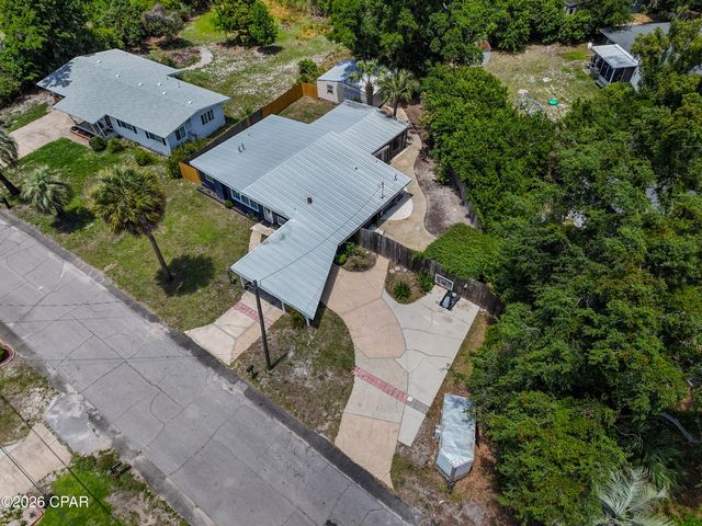 1204 W 12th Street, Panama City, FL 32401