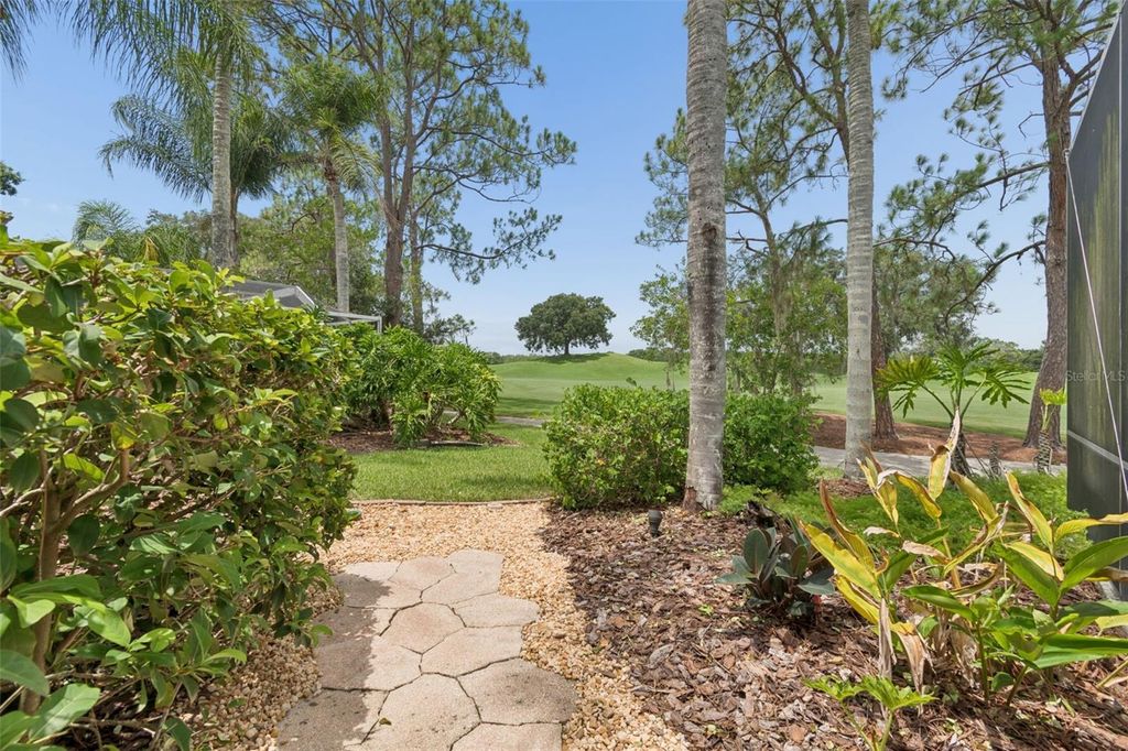 Image 33 of property listing at 17714 GREY EAGLE ROAD, Tampa, FL 33647