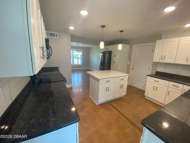 1623 Ridge Avenue, Holly Hill, FL 32117
