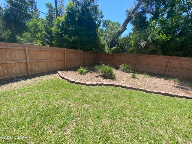 1623 Ridge Avenue, Holly Hill, FL 32117