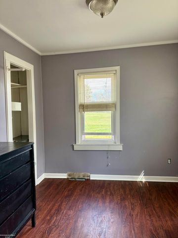 22203 Masonic Boulevard, Saint Clair Shores, MI 48082