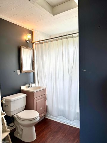 22203 Masonic Boulevard, Saint Clair Shores, MI 48082