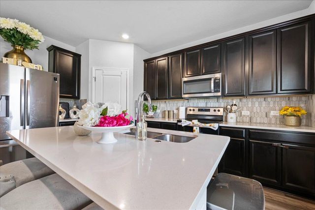 202 Ottaviano WAY, Hutto, TX 78634