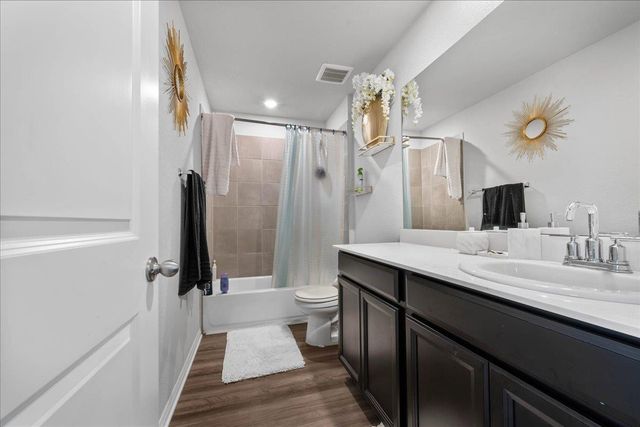 202 Ottaviano WAY, Hutto, TX 78634