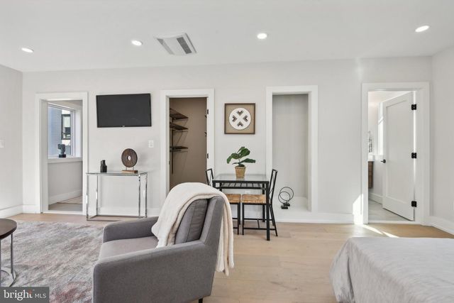 1748 LANIER PL NW #2, Washington, DC 20009