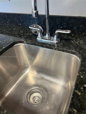 427 Santander Ave 101, Coral Gables, FL 33134