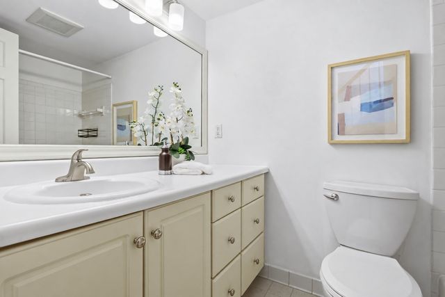 70 Mount Vernon St 1B, Boston, MA 02108