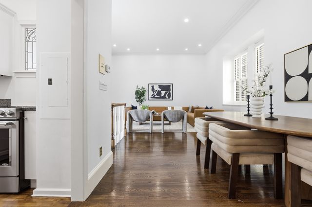 70 Mount Vernon St 1B, Boston, MA 02108