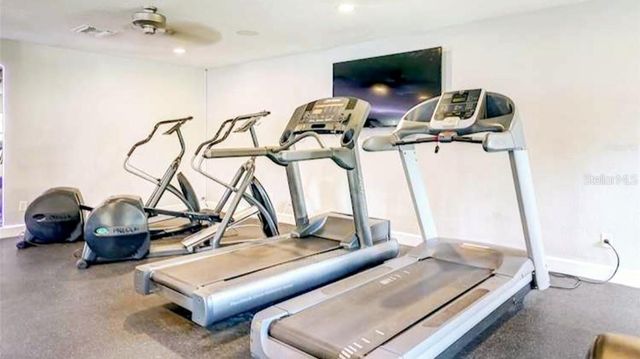 213 SEAHORSE DRIVE SE D, St Petersburg, FL 33705