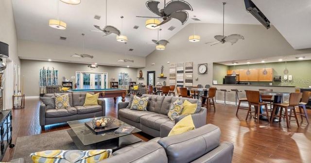 213 SEAHORSE DRIVE SE D, St Petersburg, FL 33705