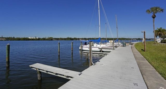 213 SEAHORSE DRIVE SE D, St Petersburg, FL 33705