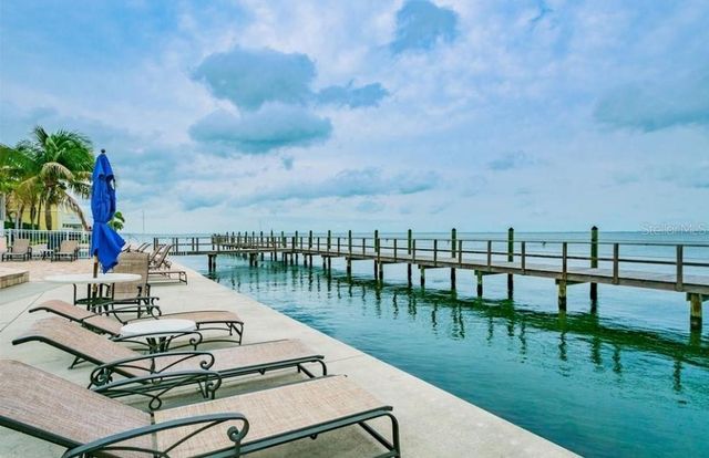 213 SEAHORSE DRIVE SE D, St Petersburg, FL 33705