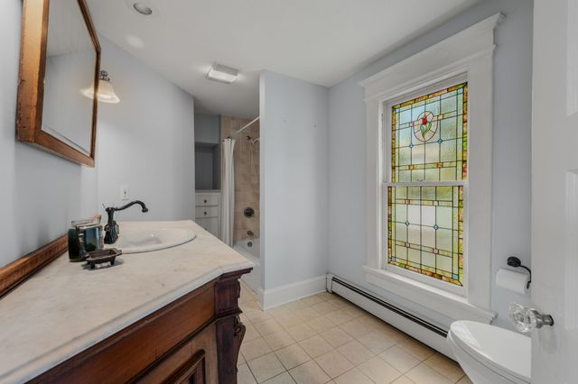 26 College Street, Old Saybrook, CT 06475