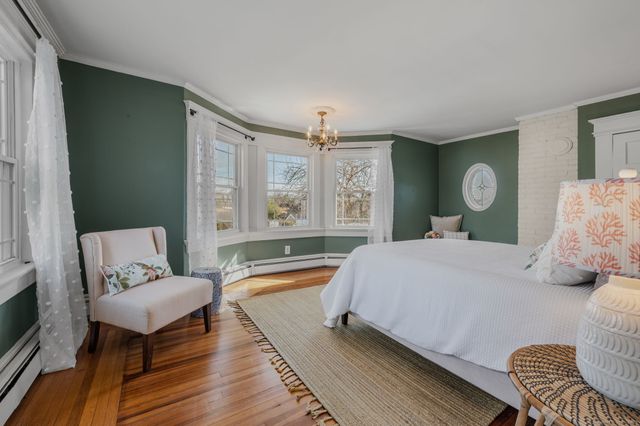 26 College Street, Old Saybrook, CT 06475