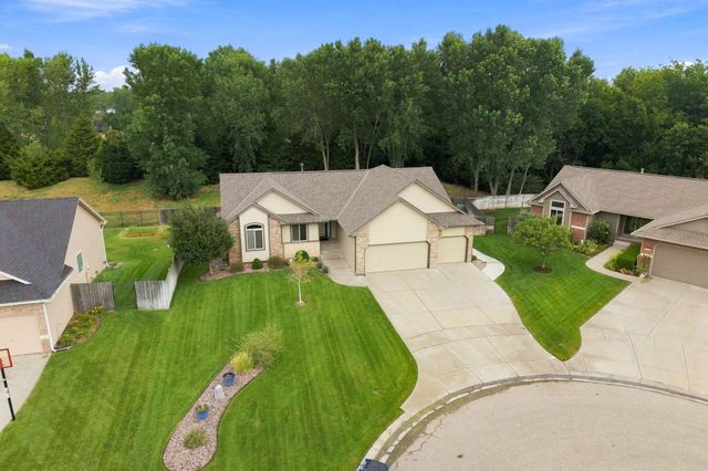 8304 W Candlewood Cir, Wichita, KS 67205