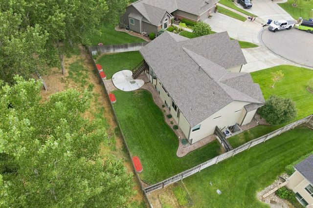 8304 W Candlewood Cir, Wichita, KS 67205