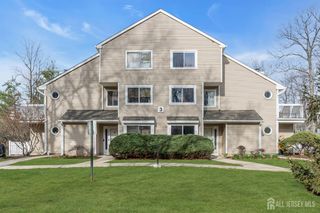 33 Deerberry Lane, South Brunswick, NJ 08852