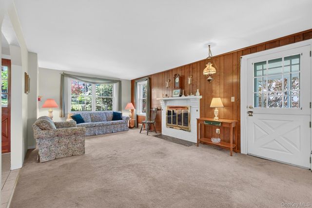 382 Marietta Avenue, Hawthorne, NY 10532