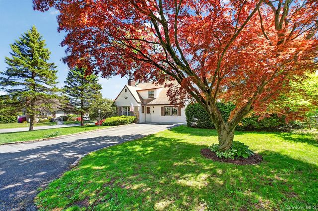 382 Marietta Avenue, Hawthorne, NY 10532