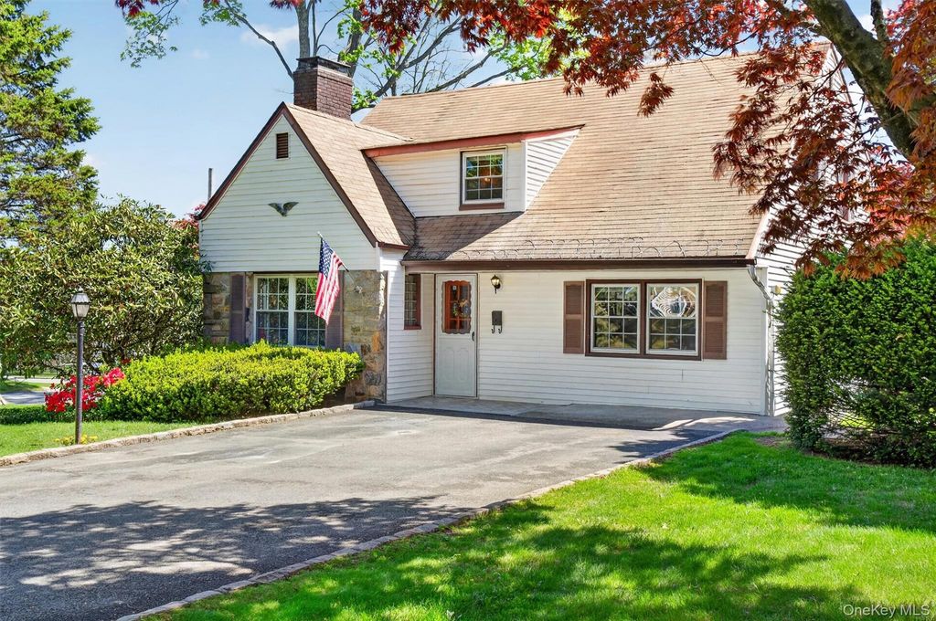 382 Marietta Avenue, Hawthorne, NY 10532