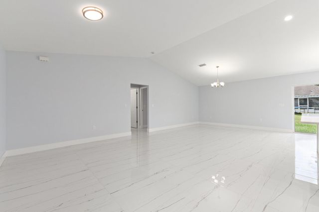 930 SE 39th Terrace, Okeechobee, FL 34974