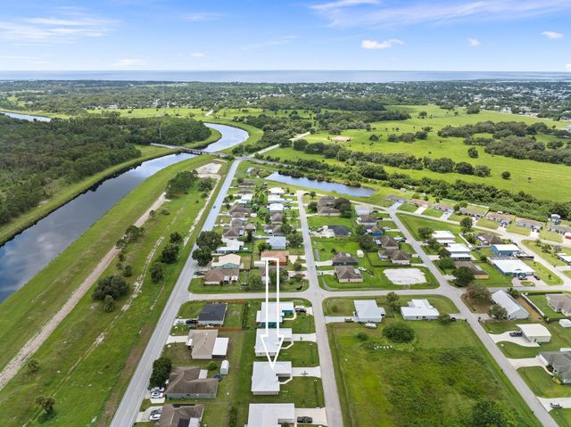 930 SE 39th Terrace, Okeechobee, FL 34974