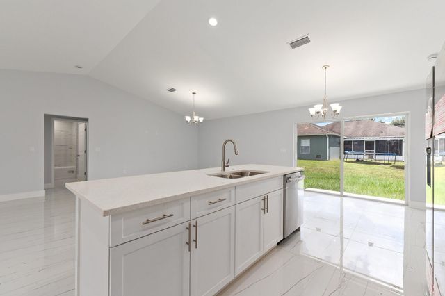 930 SE 39th Terrace, Okeechobee, FL 34974