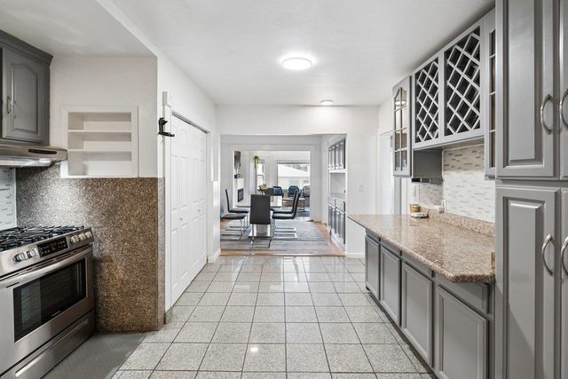 998 Hensley Avenue, San Bruno, CA 94066