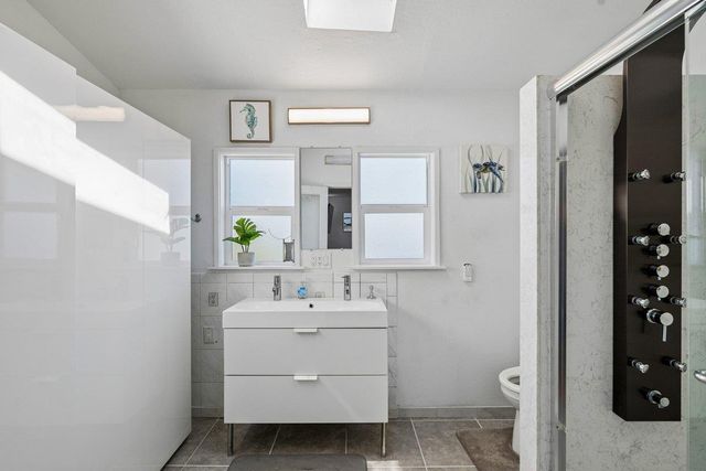 998 Hensley Avenue, San Bruno, CA 94066