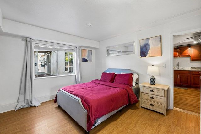 998 Hensley Avenue, San Bruno, CA 94066