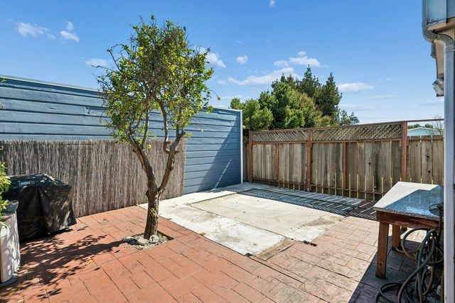 998 Hensley Avenue, San Bruno, CA 94066