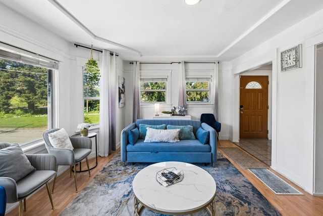 998 Hensley Avenue, San Bruno, CA 94066