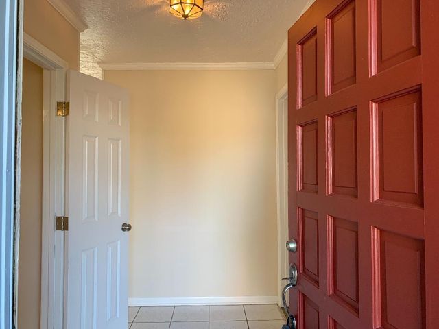 13819 Piping Rock Lane, Houston, TX 77077