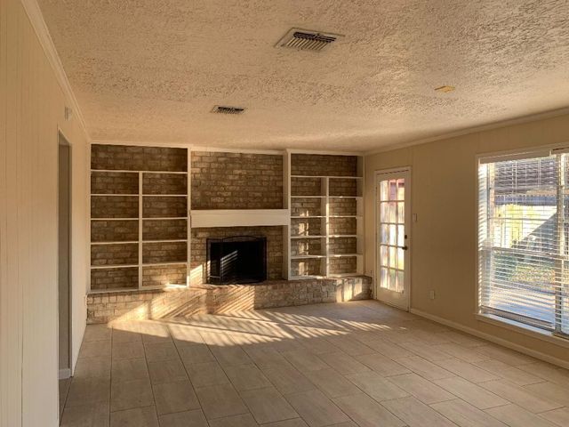 13819 Piping Rock Lane, Houston, TX 77077