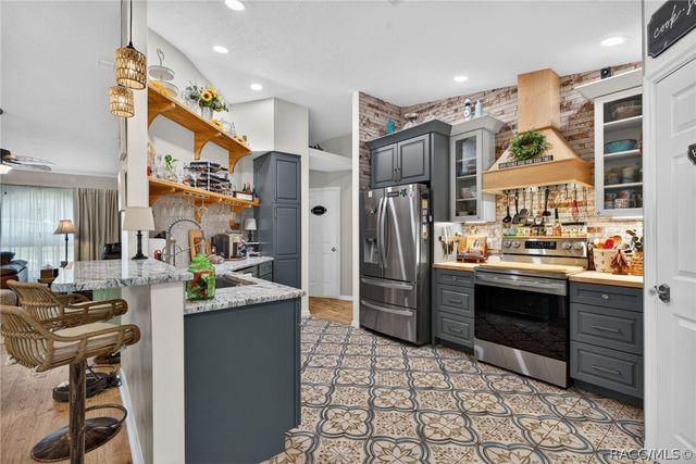 3070 W Laurel Street, Lecanto, FL 34461