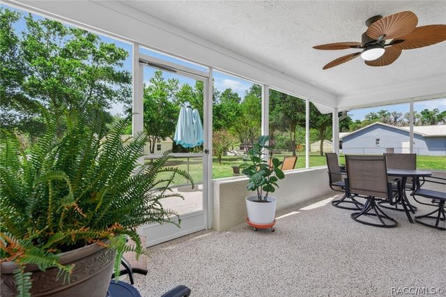 3070 W Laurel Street, Lecanto, FL 34461