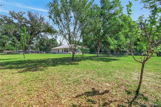 3070 W Laurel Street, Lecanto, FL 34461