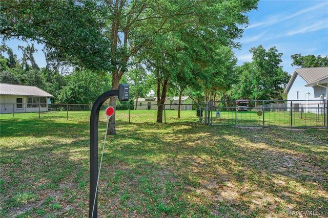 3070 W Laurel Street, Lecanto, FL 34461