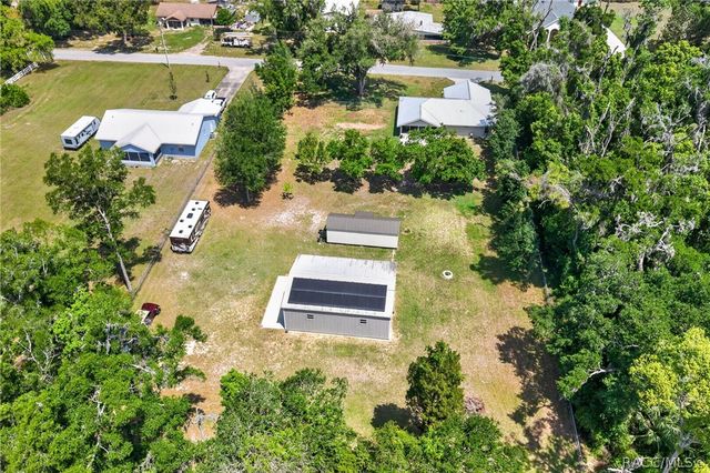 3070 W Laurel Street, Lecanto, FL 34461