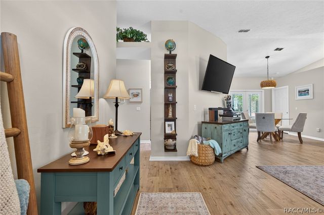 3070 W Laurel Street, Lecanto, FL 34461