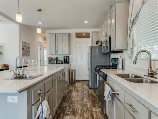 1651 Via Quantico, Santa Maria, CA 93454