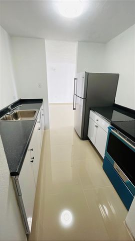 B-2 AVE PONTEZUELA APT 3-B CONDOMINIO PONTEZUELA I 1, Carolina, PR 00983