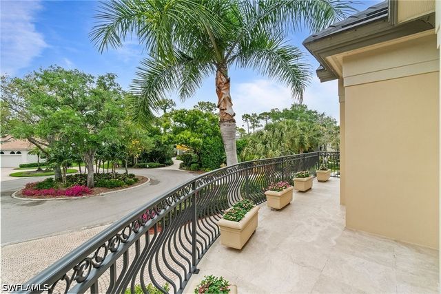 27241 Lakeway CT, Bonita Springs, FL 34134